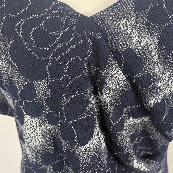 Adrianna Papell Navy and White Floral Midi Dress Size 14W - Picture 4 of 13